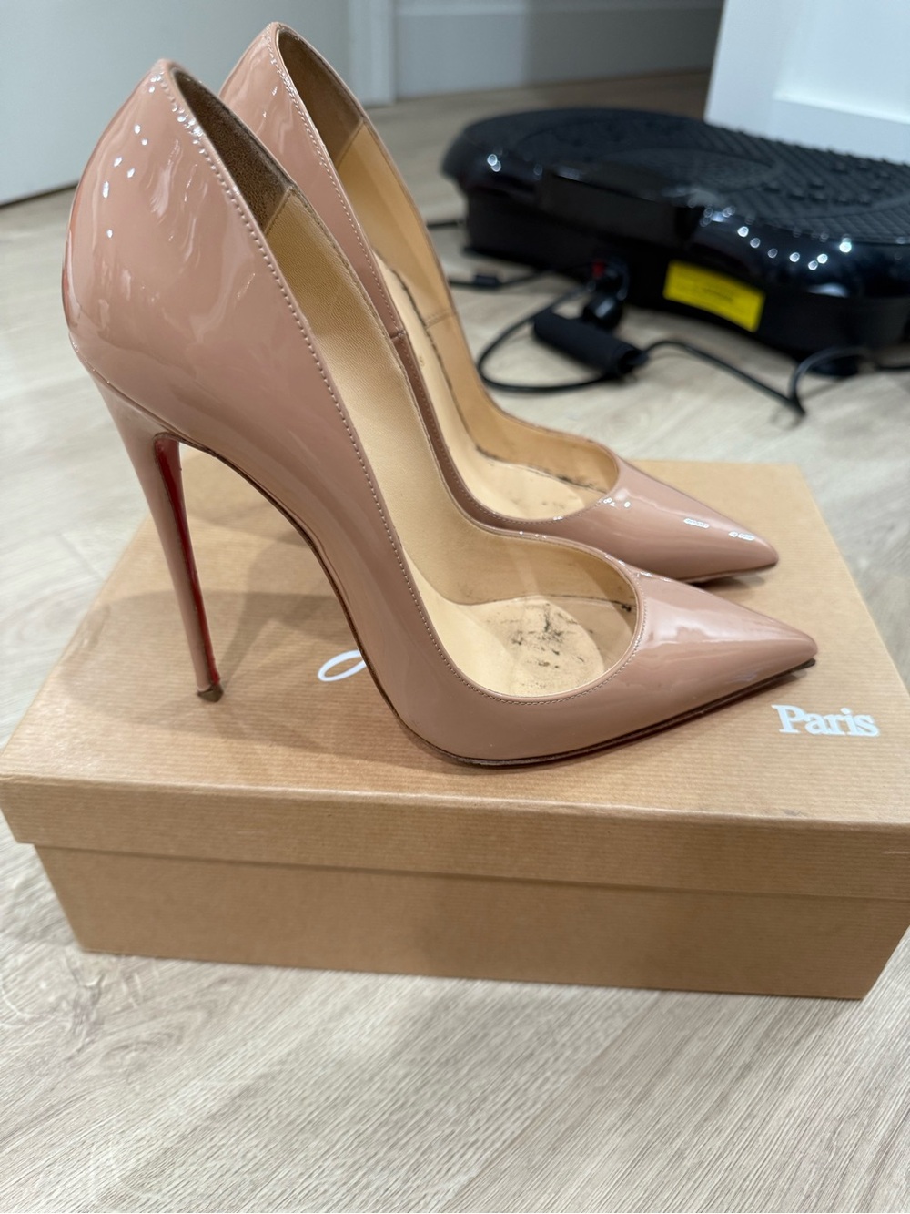 Christian Louboutin Nude Patent Pigalle 120mm Pointed-Toe Pumps
